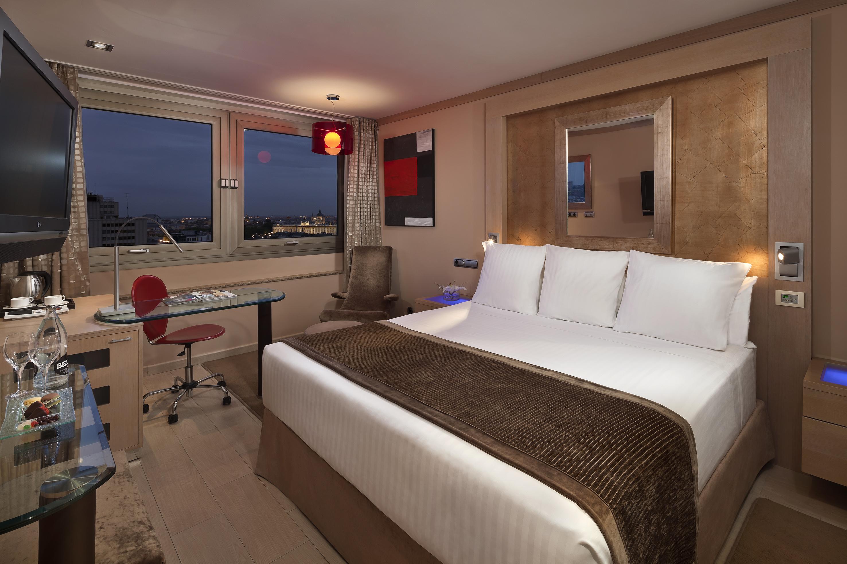 Melia Madrid Princesa Esterno foto A room at the InterContinental Paris Le Grand