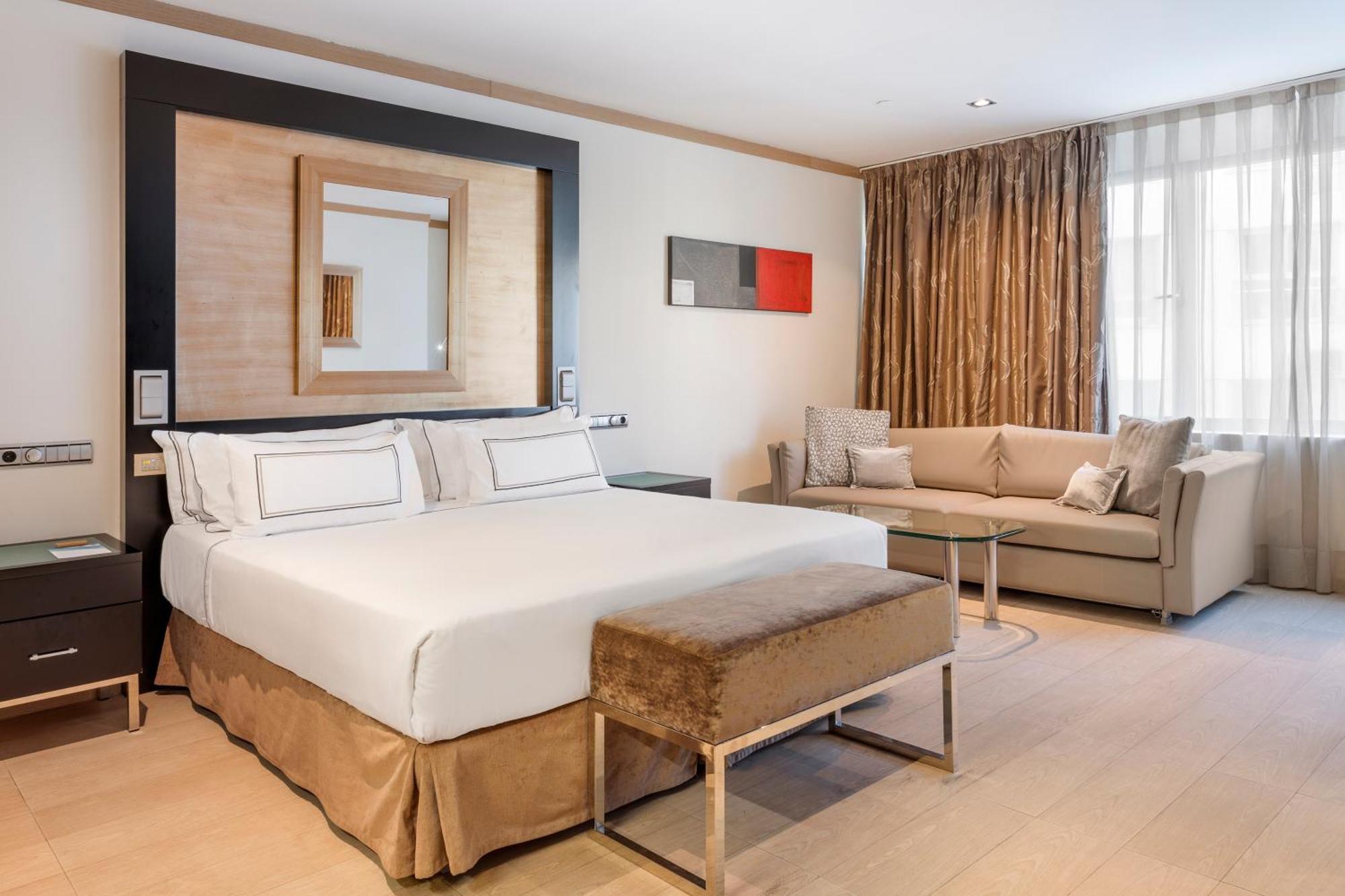 Melia Madrid Princesa Esterno foto