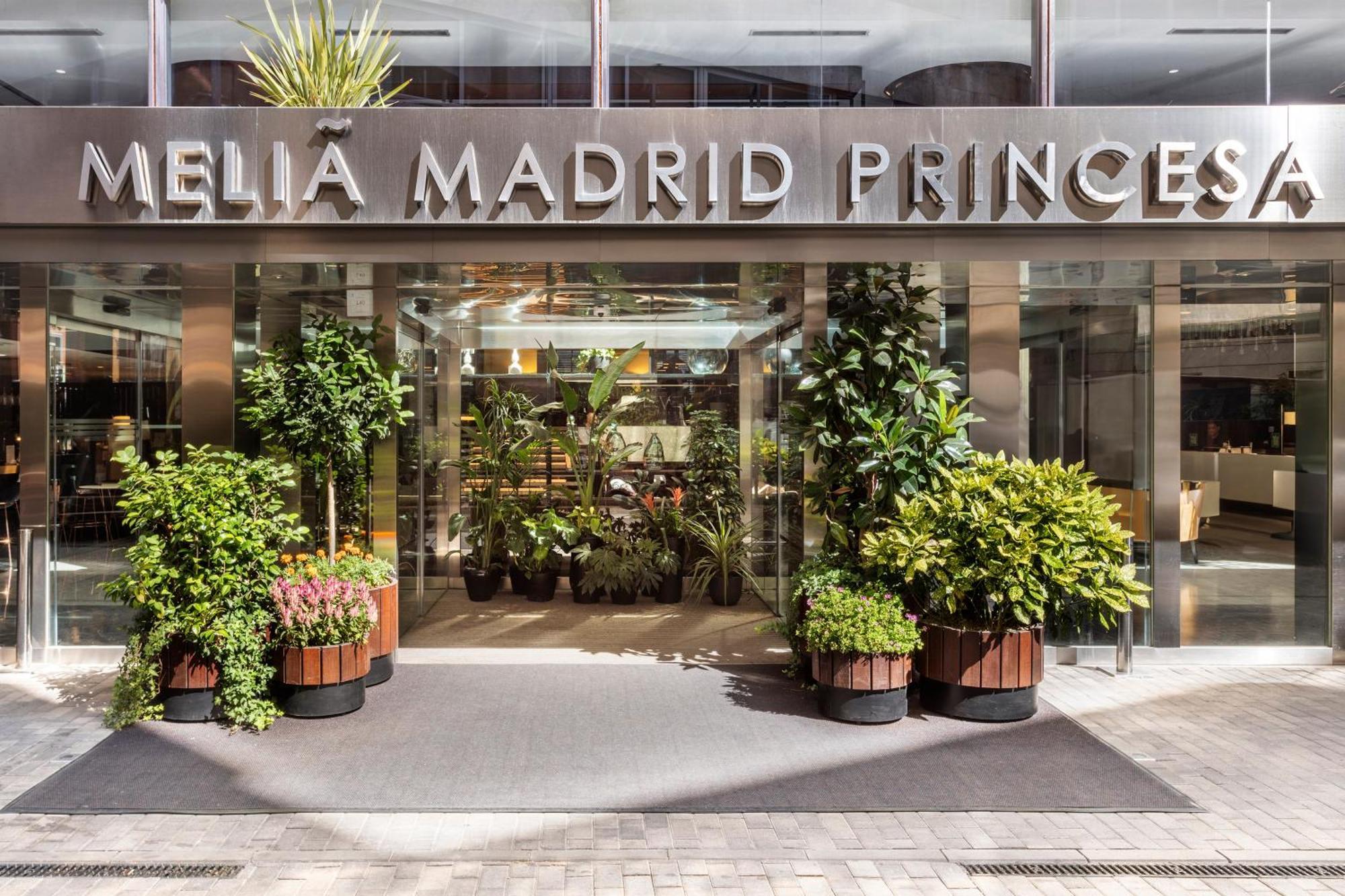 Melia Madrid Princesa Esterno foto